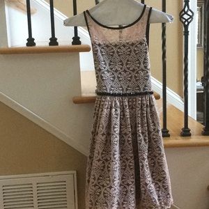 Girls Xtraordinary  Dress size 7